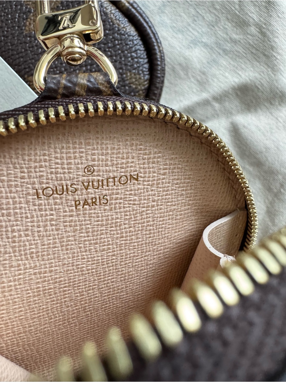 Louis Vuitton Multi Pochette Accessoires - Picture 5 of 9